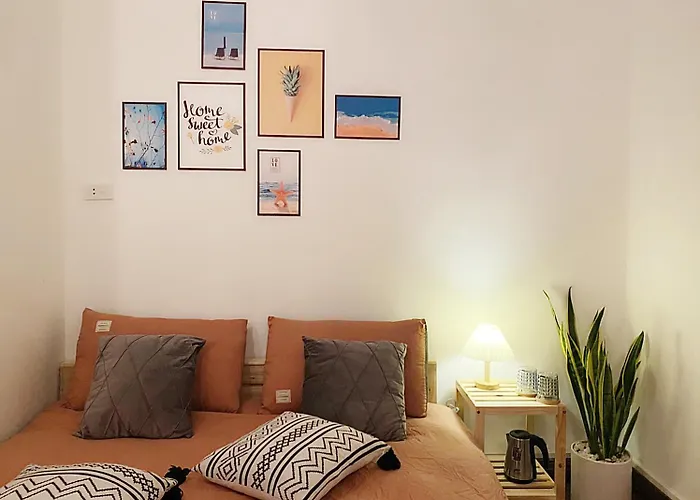 MICHI House Giang Văn Minh đối diện Lăng Bác